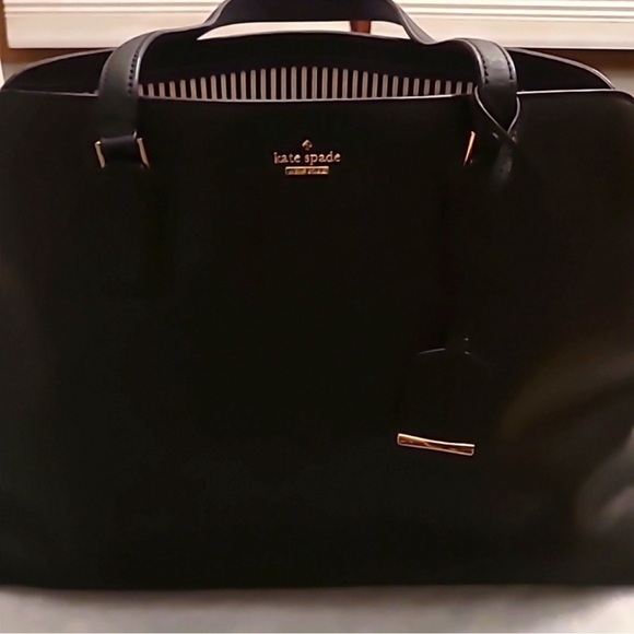 Kate Spade, like new, large bag - Picture 1 of 10